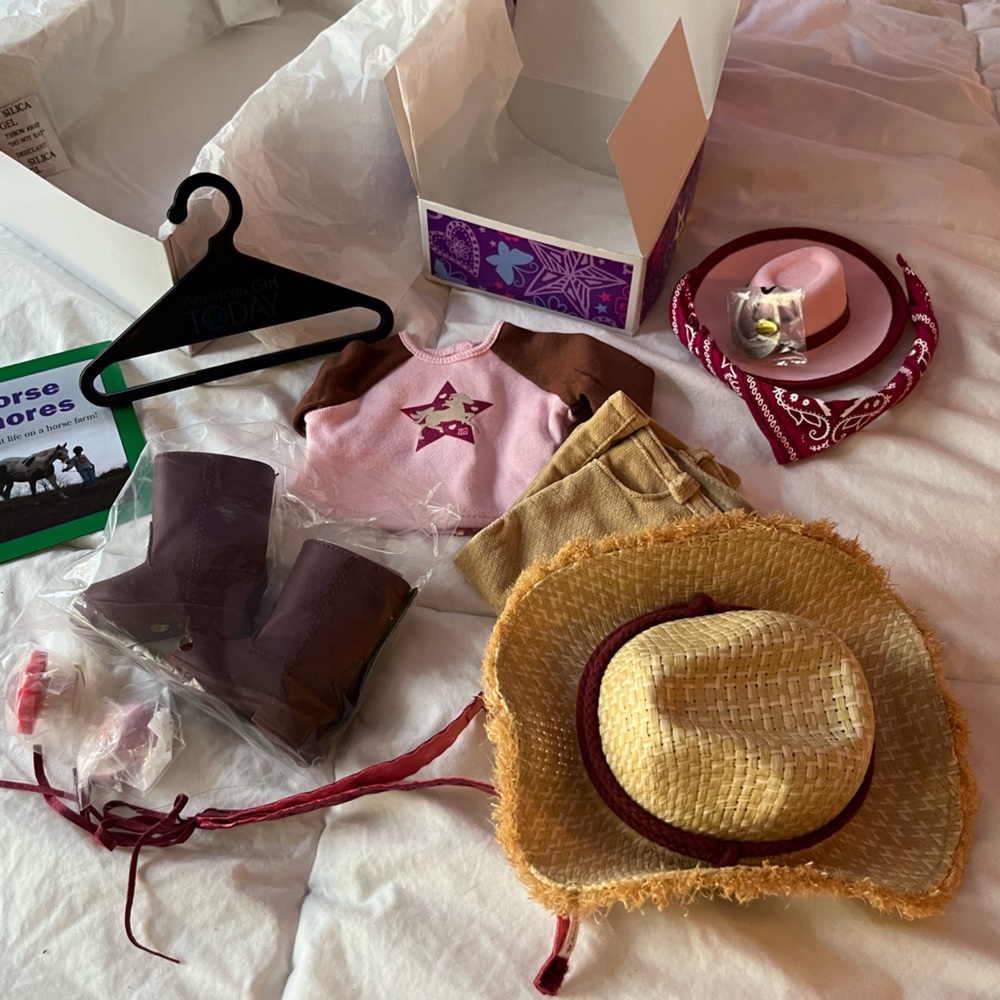 American Girl Doll Horse Lover Outfit & Coconut Dude Ranch Set